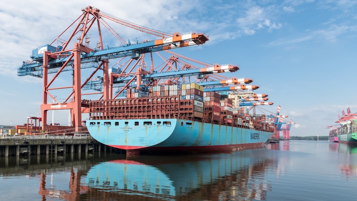 Dropshipping: obligaciones fiscales y logística en España