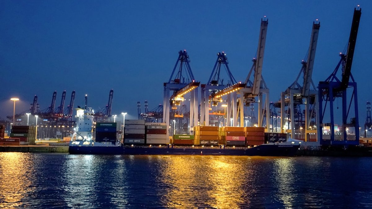 Internacionalización y exportación para PYMES: guía práctica urgente